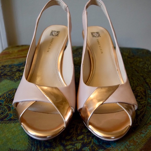 Classy vintage Anne Klein peep toe pumps - Picture 1 of 4